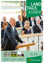 Heinz Eggert spricht am Rednerpult im Plenarsaal, Festrede zum Tag der Deutschen Einheit am 3. Oktober 2023