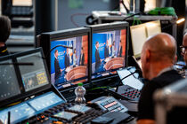 Live-Berichterstattung aus dem Parlament
